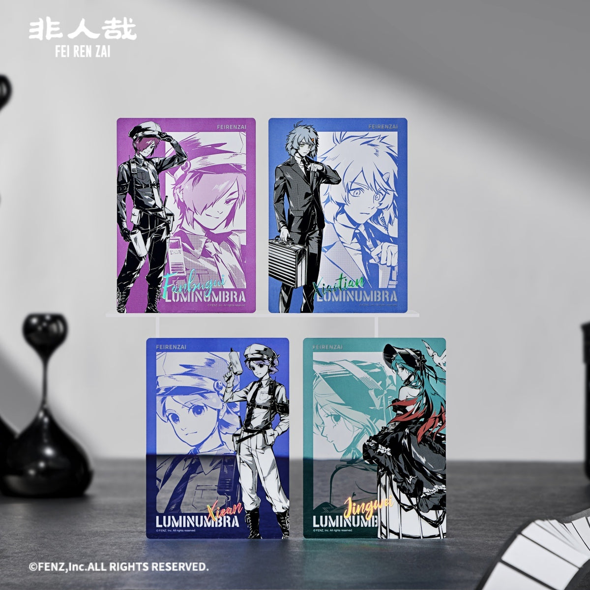FEI REN ZAI Luminumbra Series Clear Card Blind Box